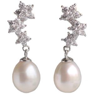 Seastar Crystal Freshwater 7mm Pearl Earrings